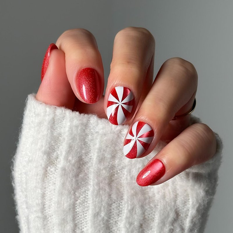 Glamnetic Press On Nails - Candy Crush | Short Oval Velvet Holiday Nails, 15 Sizes - 30 Nail Kit with Glue