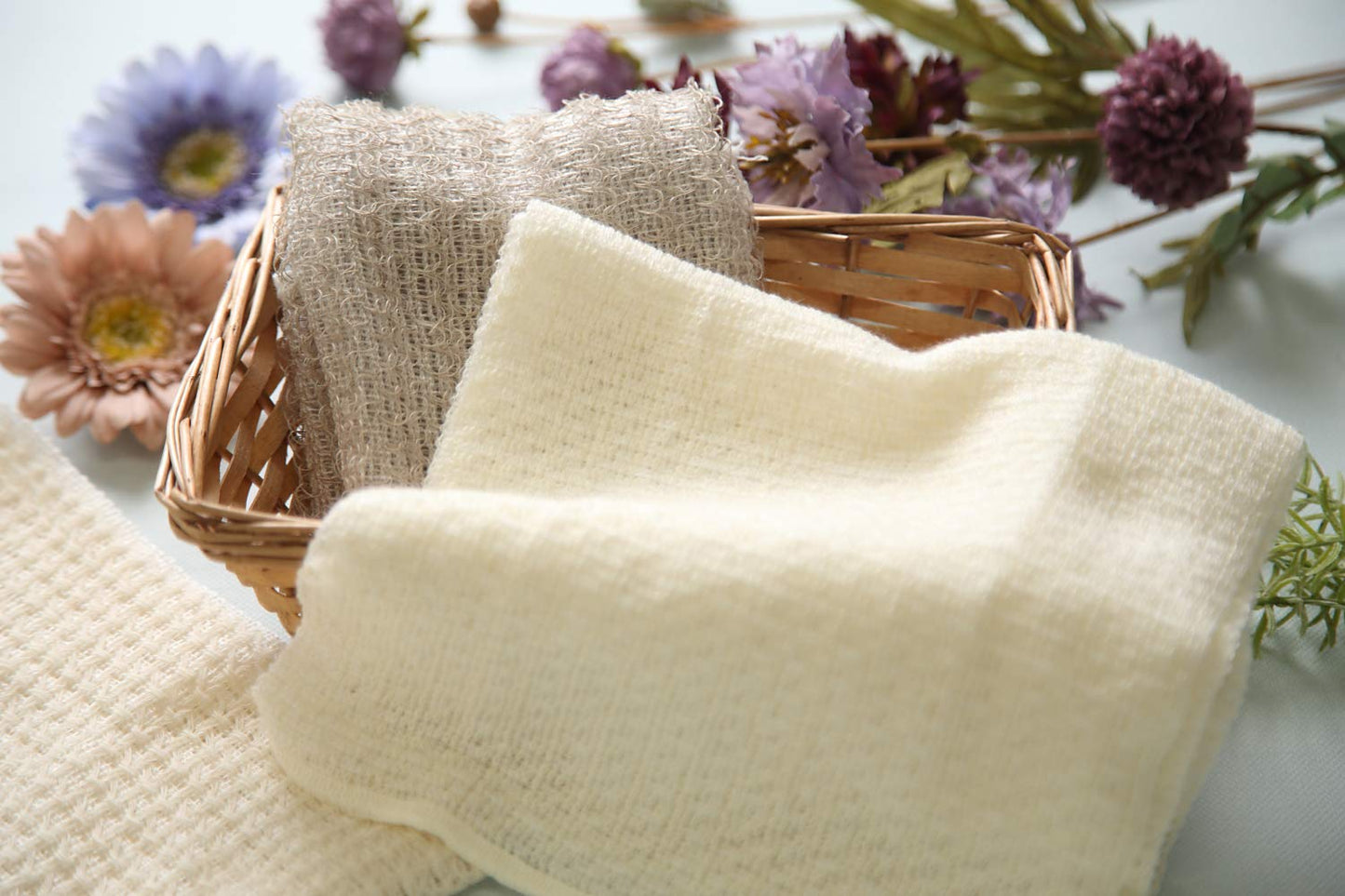 Exfoliating Washcloth [Made in Japan] Shower Back Scrubber, Plant-Based Body Exfoliating Towel (Linen)