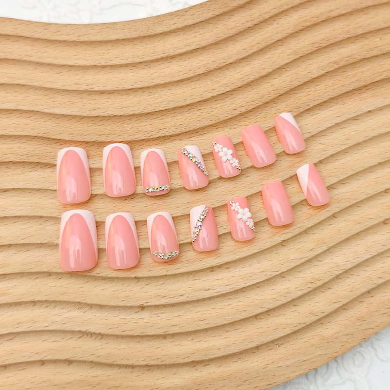 24Pcs French Tip Press on Nails Short Square Pink Fake Nails with Flower Rhinestones Gems Designs Irregular French False Nails Press ons Acrylic Full Cover Glue on Nail for Women Manicure