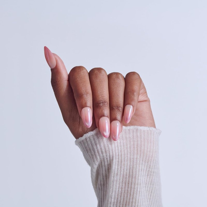 Kiss Glam Press On Nails - Stardust Wonder Pink Almond Shape | 32 Nails, Glue & Manicure Tools Included