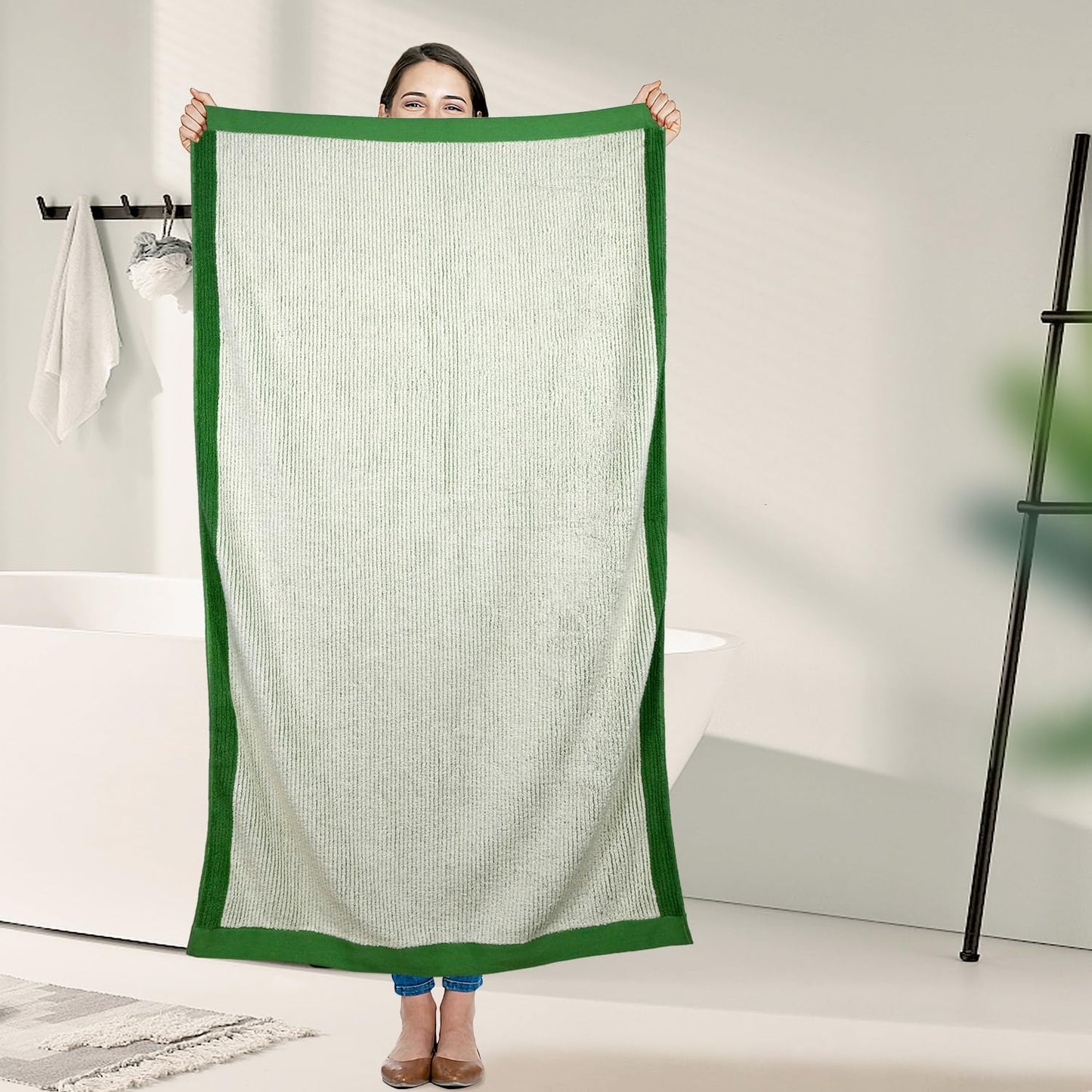 Cleanbear Shower Towel Soft Bath Towels for Bathroom, 2 Cotton Fluffy Bath Towels (520 GSM), 54 x 28 Inches, Green