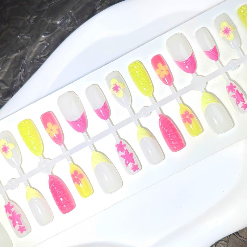 Almond Flower Press-On Nails - 24 Pcs Pink Yellow French Tips with Water Ripple & Starfish Design | Acrylic Set