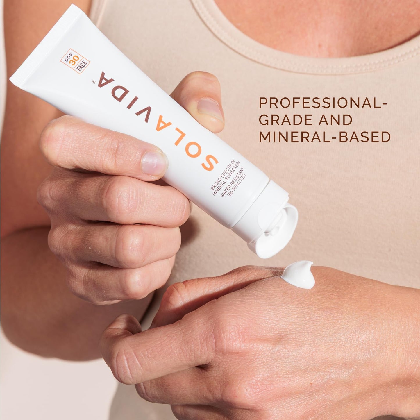 Solavida UVA/UVB Professional-grade Daily SPF 30 Mineral-based Face Sunscreen with Zinc Oxide, Hyaluronic Acid, Ceramides, Niacinamide. No artificial fragrances or dyes. 1.7 oz