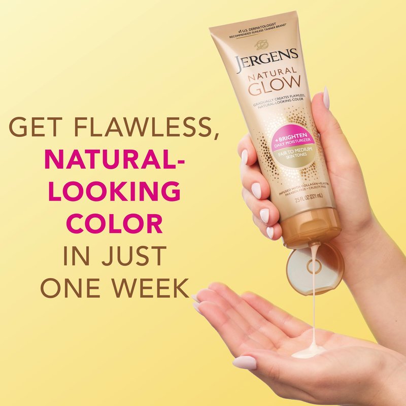 Jergens Natural Glow Self Tanner Body Lotion, Sunless Tanning, Fair to Medium Skin Tone, Daily Moisturizer with Coconut Oil, Vitamin E and Antioxidants, 7.5 Oz, Pack of 2