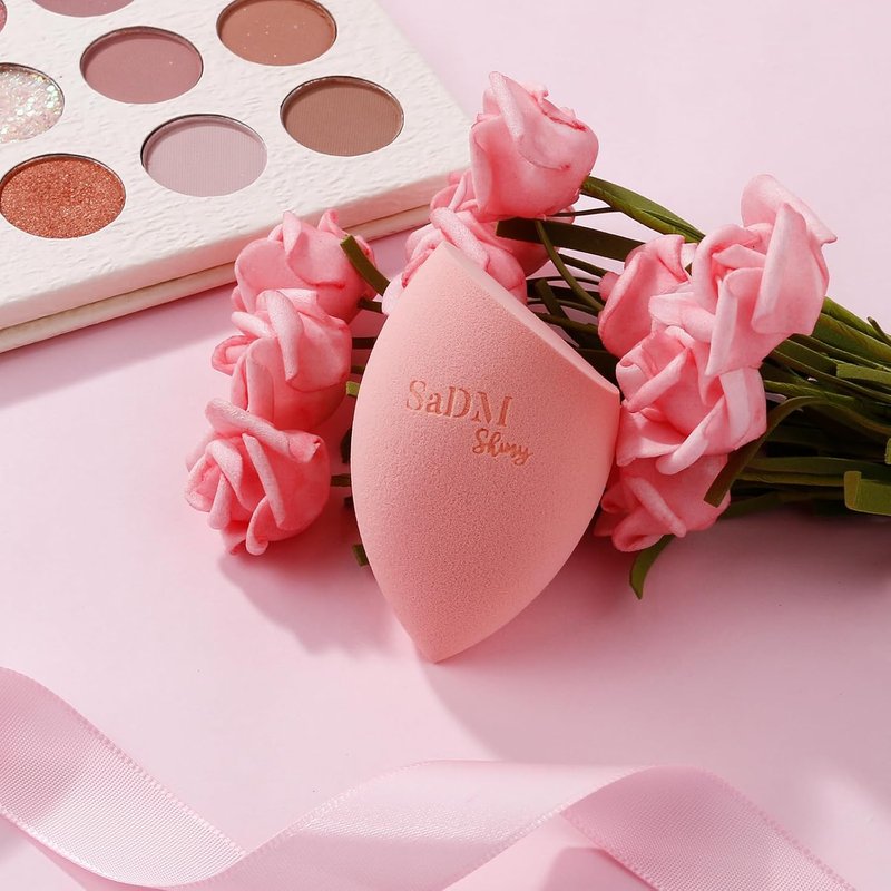 Makeup Blender Sponge - Streak-Free Applicator for Liquid & Cream Foundation | Washable, Latex-Free, Ideal for Dry & Wet Use