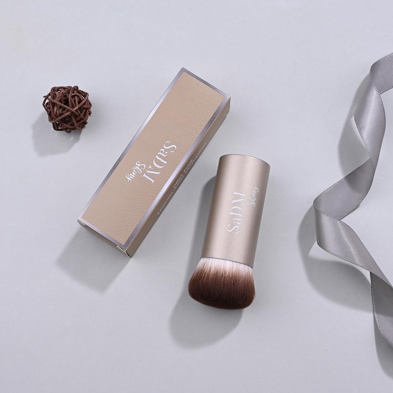 Kabuki Makeup Brush - Blender Brush for Powder, Cream, Liquid Foundation, Sunscreen, Blush Blending & Bronzer - Professional Make Up Brush - Full Face Makeup Brush - Vegan & Cruelty Free