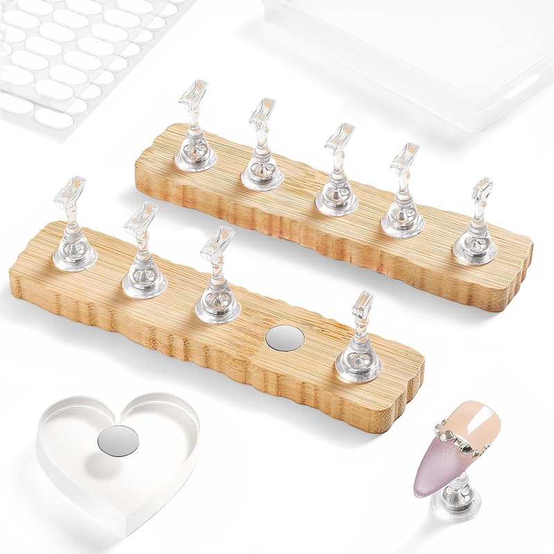 Nail Stand for Press On Nails Art Display Practice 2 Sets, 1 Heart Acrylic Magnetic Nail Stands, Fake Nail Holder Tips With 200 PCS Double-Sided Tape, Nail Kit Home DIY Supplies Accessories
