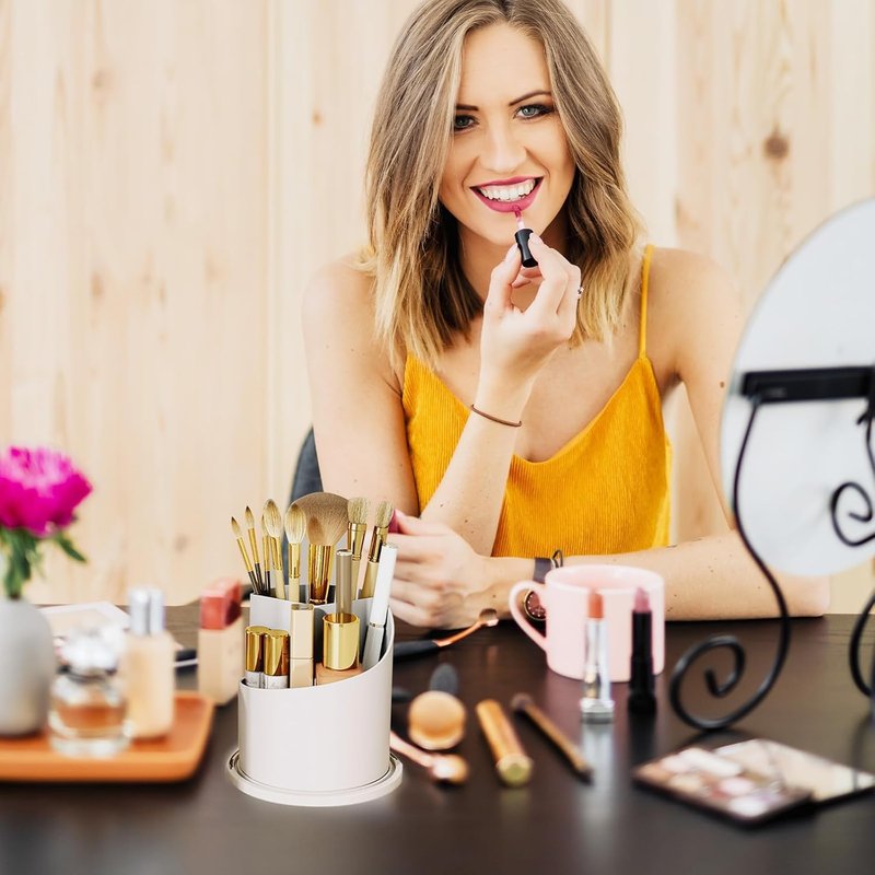 Skiennix Concealed Toothbrush Holder - 360° Rotating Makeup Brush Organizer with Lid | Dustproof, Black