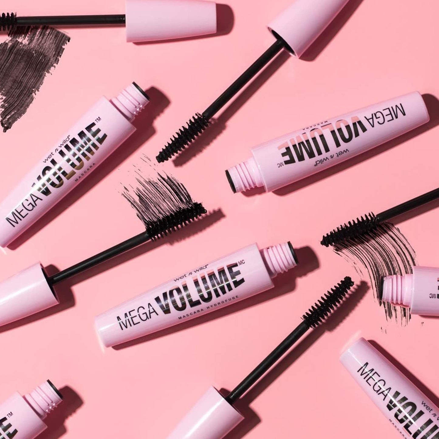 wet n wild Mascara Mega Volume - Volumizing, Waterproof, Smudge-Resistant, Cruelty-Free, Gluten-Free, Sulfate-Free & Vegan - Very Black