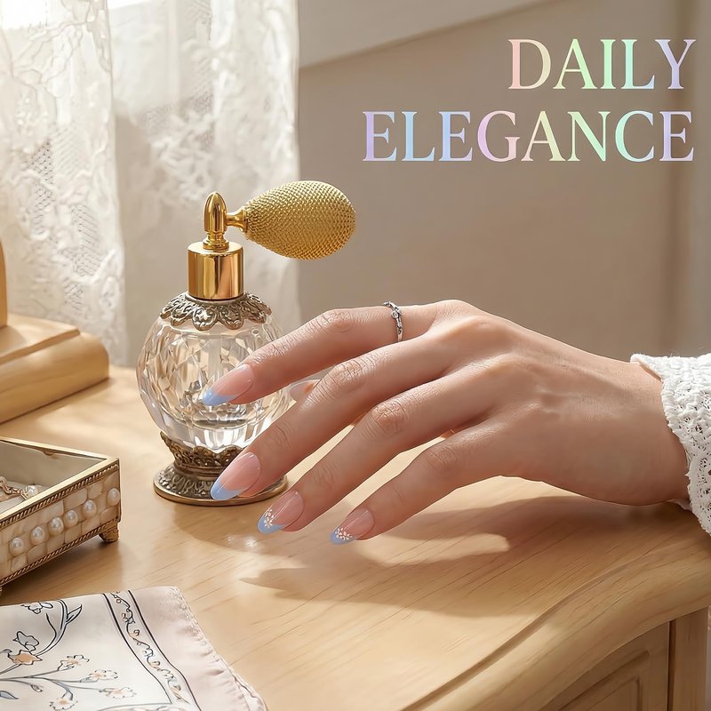 24 Pcs Press On Nails Short Almond, Nude Pink French Tip Fake Nails with Blue Tips & Daisy Design, Glossy Jelly Finish Stick On Nails Set for Women Girls DIY Nail Art