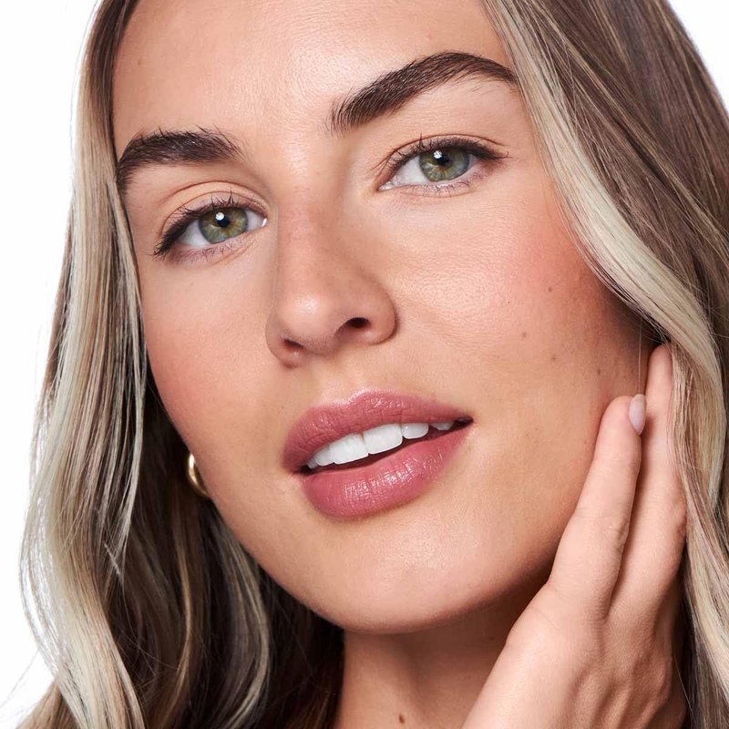 Ravie Beauty Effortless Lips - 3-in-1 Sheer Buildable Lip Formula | Dahlia, 0.06oz