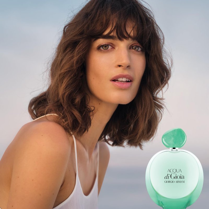 Acqua Di Gioia Eau de Parfum Intense - Floral Citrus Women's Fragrance | Bergamot, Red Fruits & Cedarwood Notes