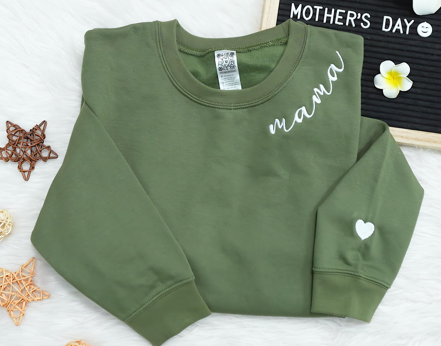 Nani - Mama Mom Mommy Embroidered Crewneck Sweatshirt Heart On Sleeve for Women - Gifts For New Mom Mama Birthday Christmas Mothers Day Valentine Embroidery Pullover Sweater Shirt Military Green