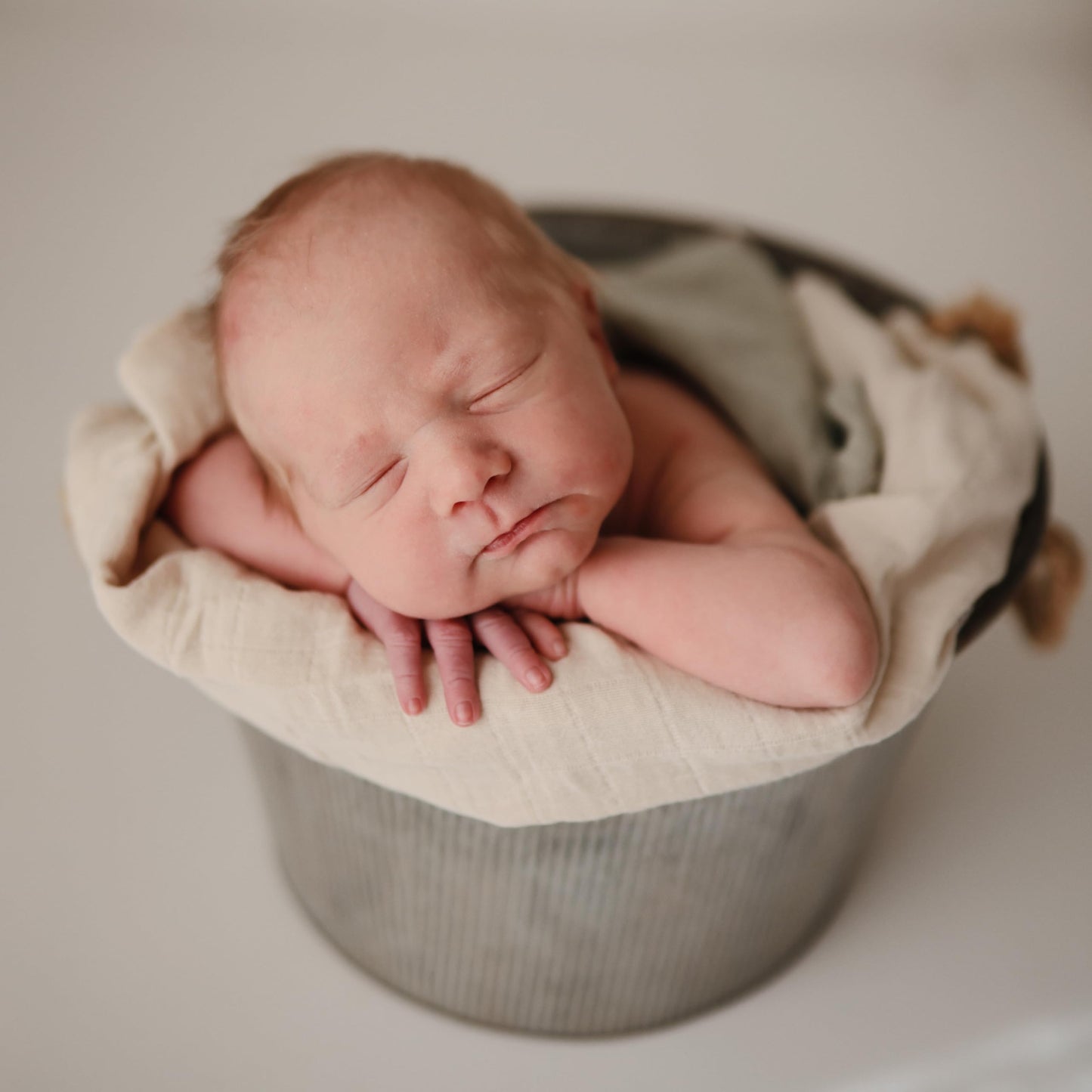 mushie Muslin Baby Cloths | 100% Organic Cotton | 23.5" x 23.5" (Flowers) 3-Pack