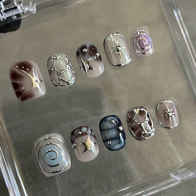 CyberPunk Y2K Press on Nails Short Square Metallic Silver Star Swirl False Nails Gothic Gradient Brown Blue Fake Nails French Tip Nails Press ons for Women Manicure 30Pcs
