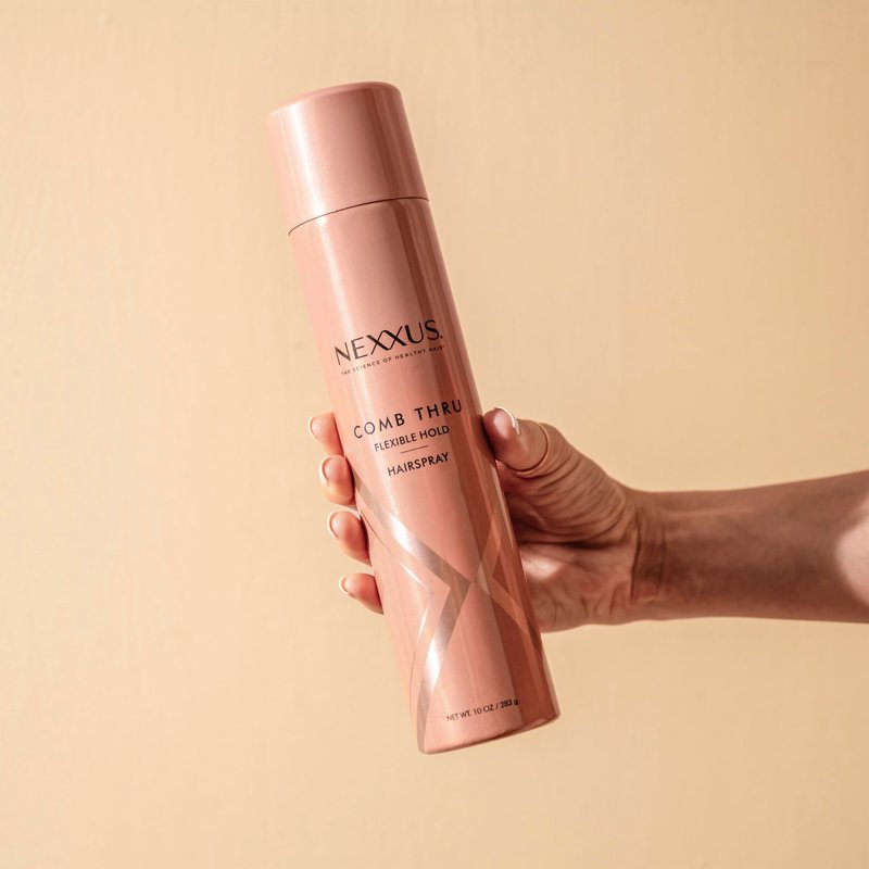 Nexxus Styling Spray Comb Thru Finish Flexible Hold Hairspray Powered by STYLEPROTECT Technology 10 oz