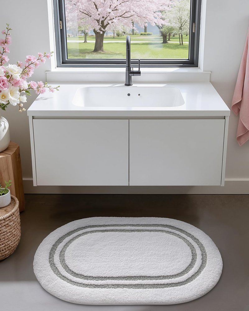 DEXI Oval Bath Mats for Bathroom, 17x30 Absorbent Bath Mat, Washable Microfiber Bathroom Rug with Non Slip Backing for Shower Floor, Light Grey
