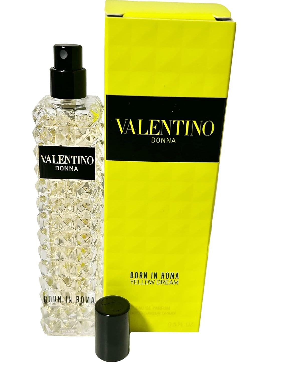 Valentino Donna Born In Roma Yellow Dream Women's Perfume Spray - 15 ml | Floral Fragrance for Everyday Wear