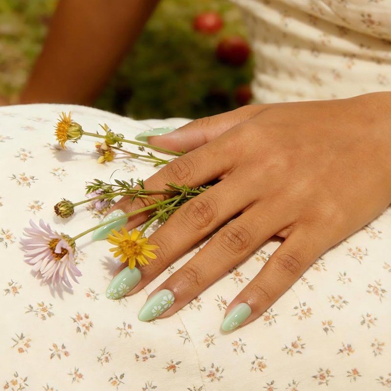 BTArtbox Press On Nails - Meadow Daisy 3D Flower Design | Easy Application in 16 Sizes - 32 Nail Kit