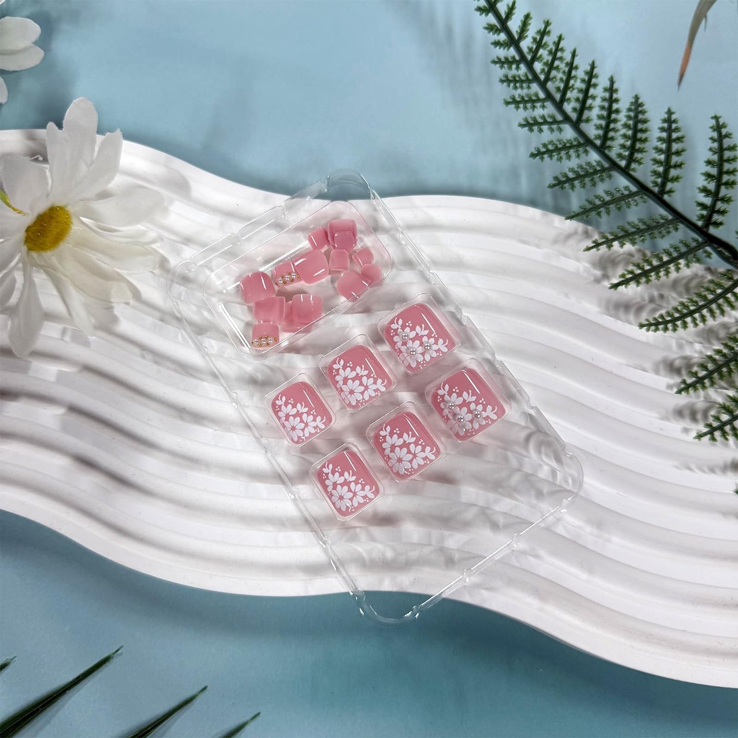 White Floral Press on Toenails Short Square Fake Toe Nails with 3D Flowers Designs Glossy Pink Toenail Press ons Acrylic Toe Nail Tips Reusable Stick on Toenails for Women Manicure 24Pcs