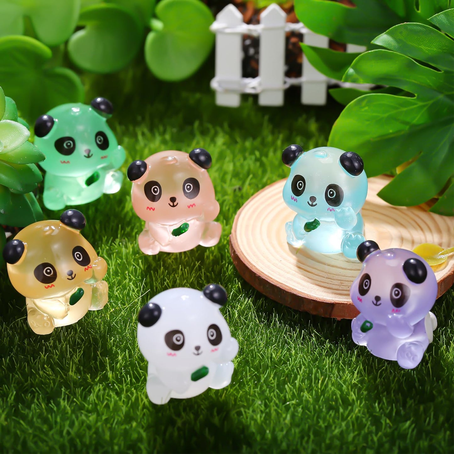 ZhouBoat 70Pcs Luminous Mini Resin Pandas, Tiny Resin Panda Figurines Miniature Resin Animals Figurines Glow in The Dark Mini Panda Figurines Bulk for Garden Landscape DIY Ornament Cake Topper Decor
