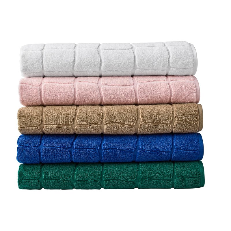 Lacoste Croc Scale 100% Cotton Towels – Highly Absorbent & Quick Drying, Premium Super Soft, Light Pink, 2 Bath Towels (30"x56"), 2 Hand Towels (16"x30"), 2 Washcloths (13"x13") 6PC Bath Towel Set