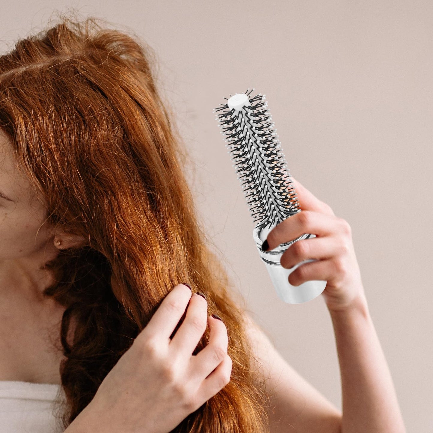 UKCOCO Retractable Roll Hair Brush for Travel : Round Curly Hair Comb for Styling Curling Straightening, Portable and Lightweight, 6.09X1.61X1.57in (White)