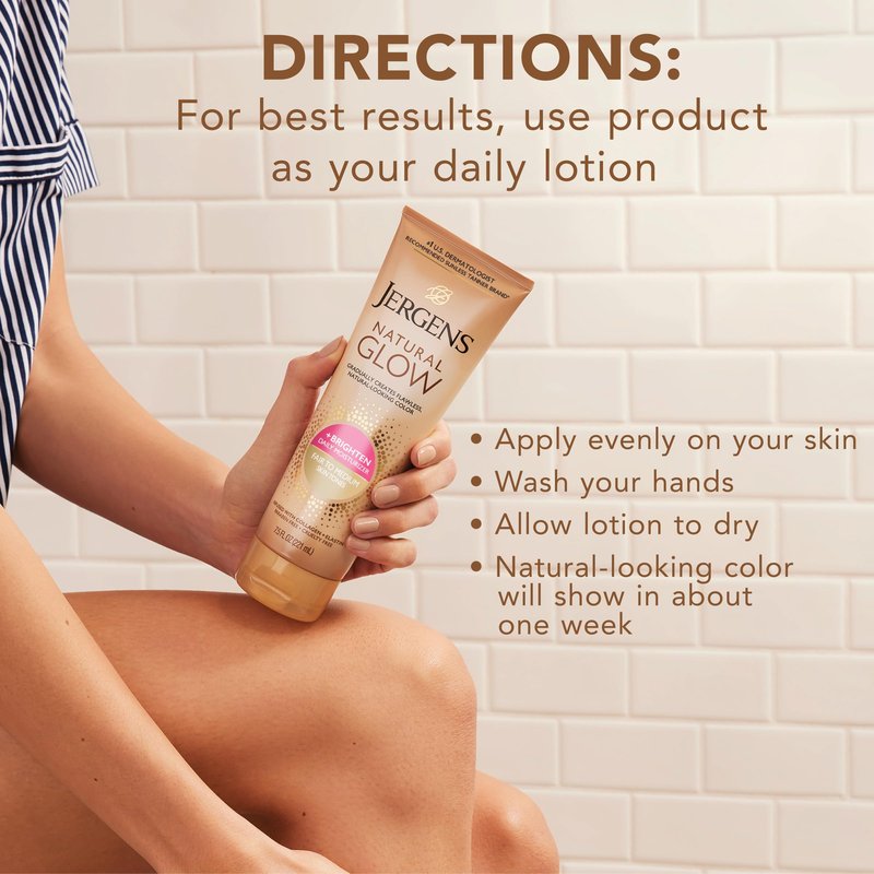 Jergens Natural Glow Self Tanner Body Lotion, Sunless Tanning, Fair to Medium Skin Tone, Daily Moisturizer with Coconut Oil, Vitamin E and Antioxidants, 7.5 Oz