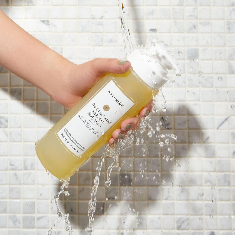 Naturium The Glow Getter Multi-Oil Body Wash - Hydrating Gentle Cleanser, 16.9 oz (Duo 2-Pack)