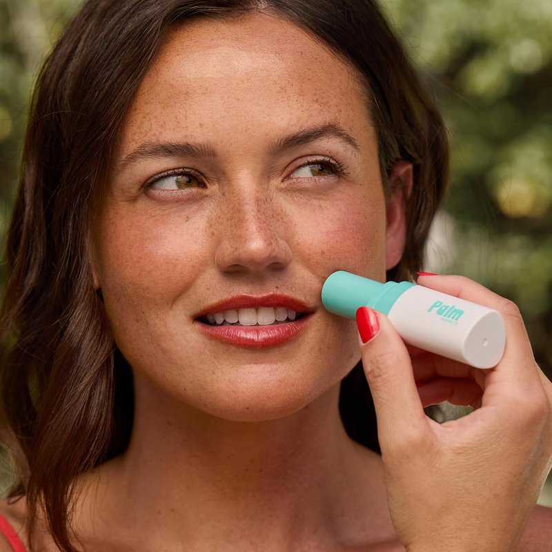 PalmPerfect Facial Hair Remover - Portable Lipstick-Sized Shaver with LED Light for Painless Hair Removal