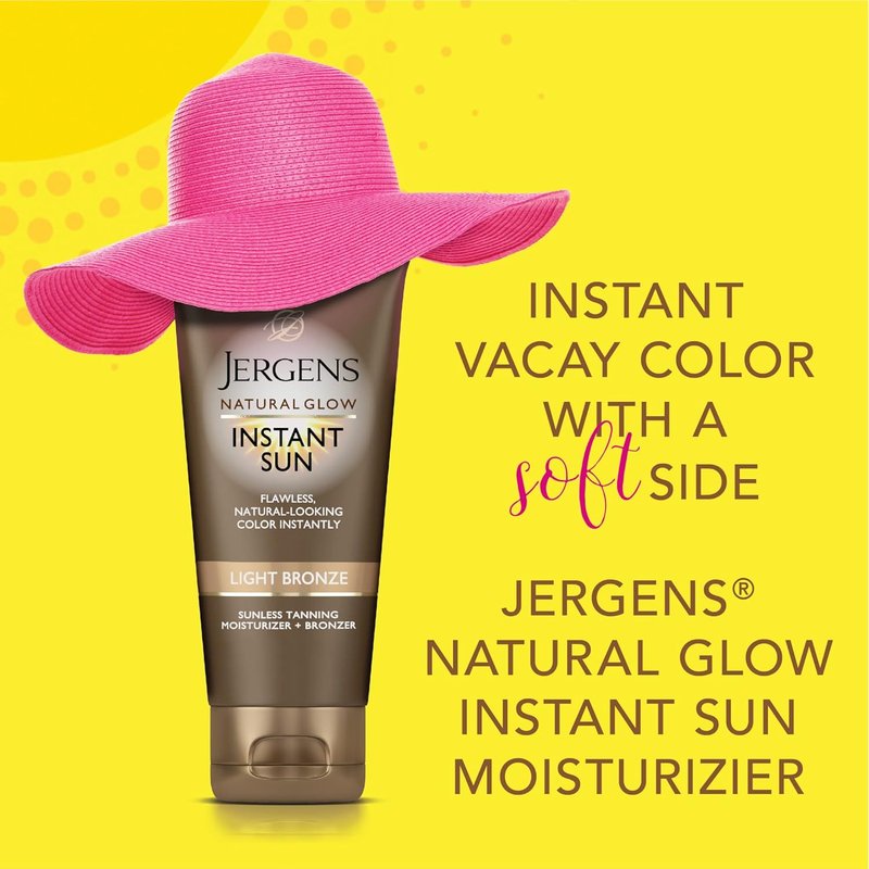 Jergens Natural Glow Tanning Moisturizer - Lightweight Sunless Bronzer for Natural Color | Light Bronze, 6 Oz