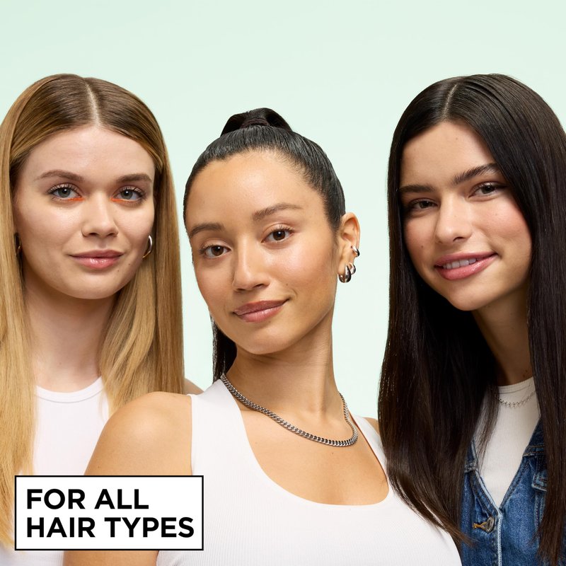 Garnier Fructis Style Sleek and Shine Anti-Humidity Hairspray, Ultra Strong Hold, Frizz Protection 8.25 Oz, 1 Count (Packaging May Vary)