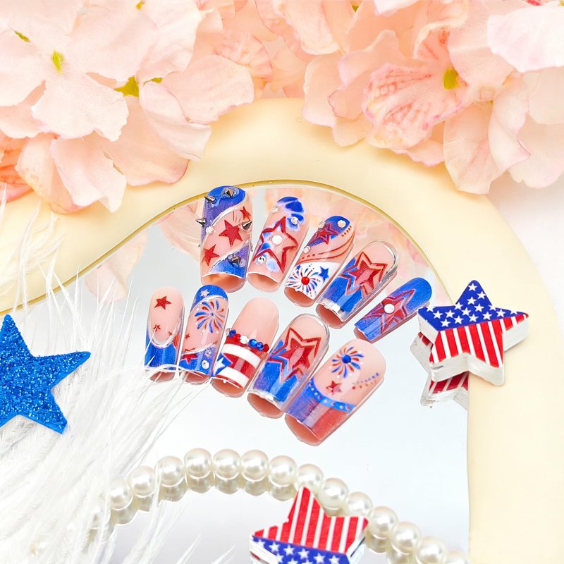 24Pcs 4th of July Press on Nails Medium Square French Tip Fake Nails Independence Day Red White Blue Glitter Designs Patriotic Firework False Nails American Flag Glue on Nails DIY for Women Decoration