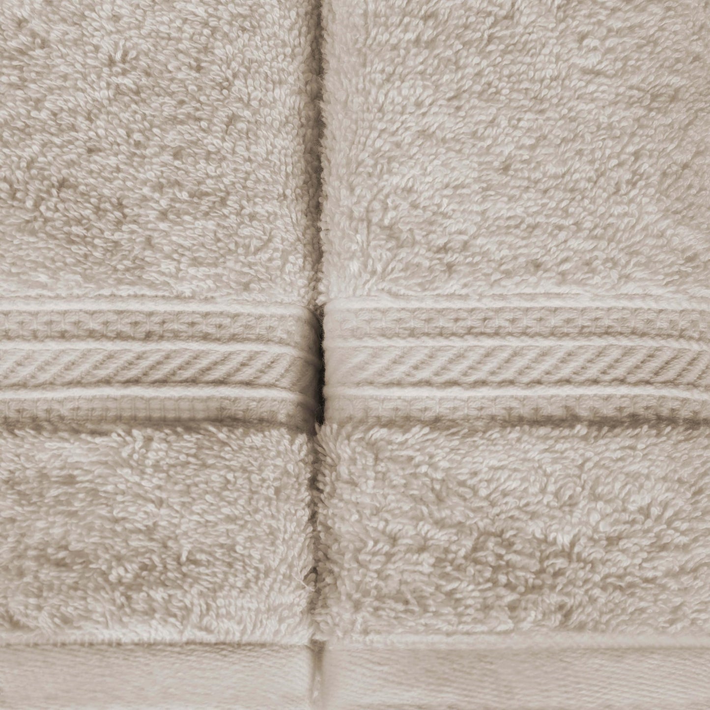 Superior Long Staple 100% Combed Cotton 700GSM 8-Piece Solid Towel Set for Bathroom, Shower, Kitchen-Super Soft, Plush, Assorted 8-Piece Towels, 4 Face/Washcloths, 2 Hand Towels, 2 Bath Towels, Ivory