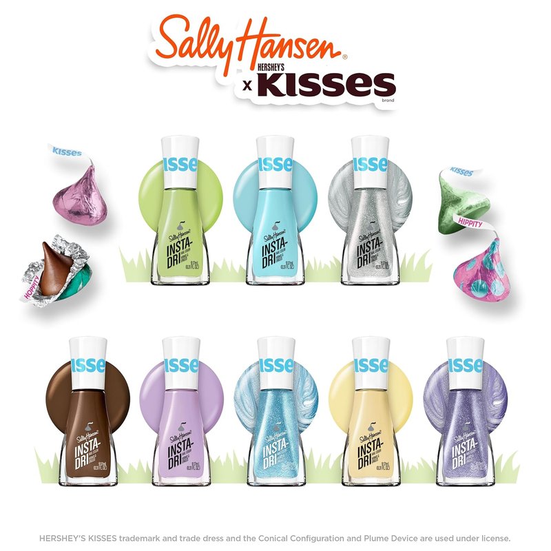 Sally Hansen Insta-Dri Nail Polish - Quick Dry, Long-Lasting Shine | Opaque Glitter | 726 Giving KISSES, Light Gray