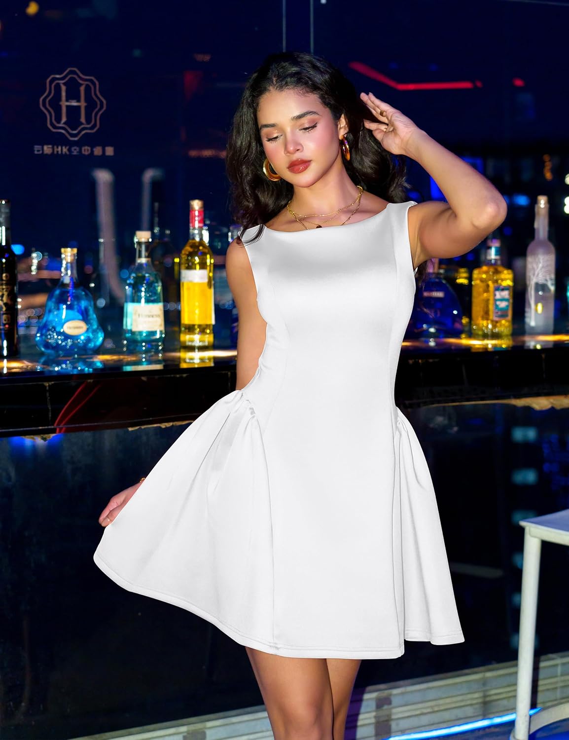 Women's Summer A-Line Mini Party Dress - Sleeveless Crew Neck & Backless Design