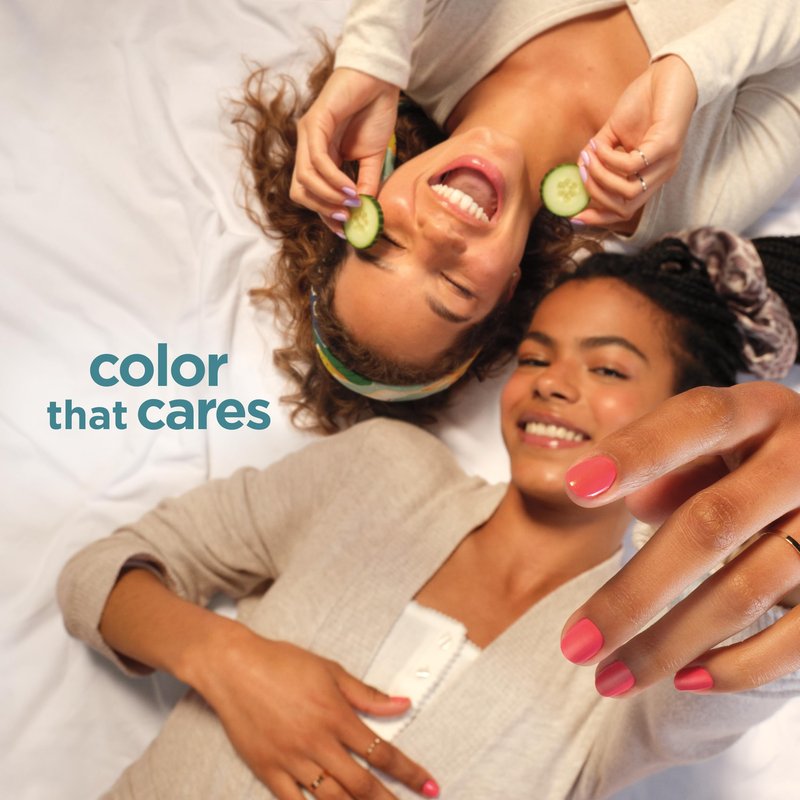 Sally Hansen Color Therapy Scented Nail Polish | Biotin, Argan Oil, Long Lasting, Healthy Nails, Nail Strengthener, Opaque | 458 Zen Re-Treat, Petal Essence| Forest Green Nail Color