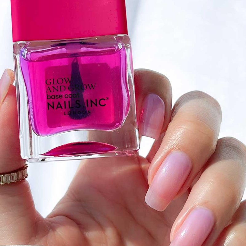 Nails Inc 45 Second Speedy Gloss, Sienna, Sheer Pink, Glow, No Chip, Long Lasting, Quick Dry, Air Dry, Professional Manicures & Pedicures, Fingernails & Toenails, Vegan Nail Polish, 0.47 Fl Oz