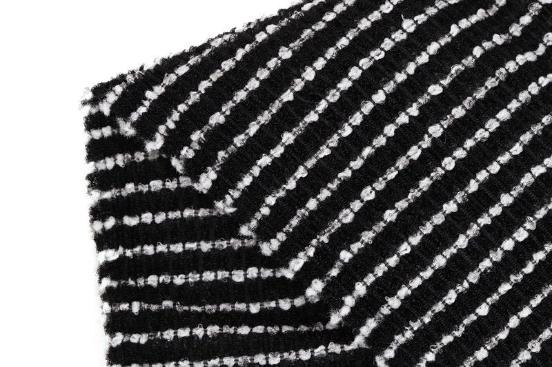 Exfoliating Washcloth [Made in Japan] Extra Long Exfoliating Towel Special Texture Makes Fluffy Foam Lather, Back Scrubber, Dead Skin Cell Remover, Loofah for Women and Men (Black)