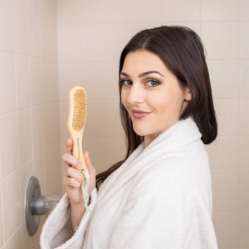 GranNaturals Wooden Nail Brush - Nail Cleaner Tool for Fingernail, Toenail - Dry Clean Scrubber with Thick Bristles and Wood Handle - Manicure and Pedicure Supplies for Gardeners, Mechanics, Salon