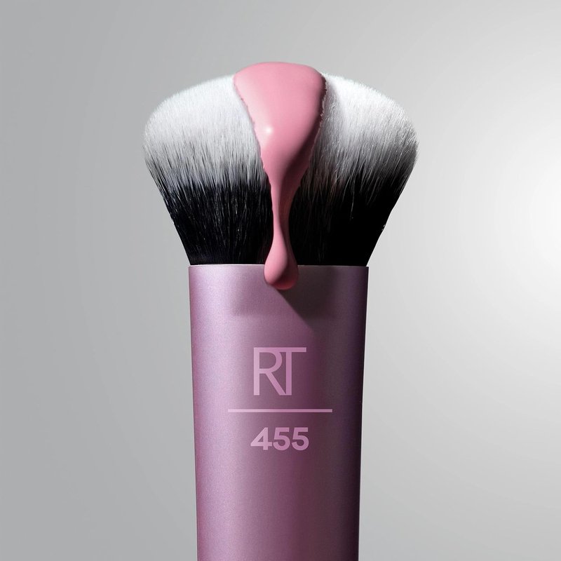 Real Techniques Cat Paw Blush Brush - Unique Paw Shape for Liquid & Cream Blush, Soft Blending Bristles, 1 Count