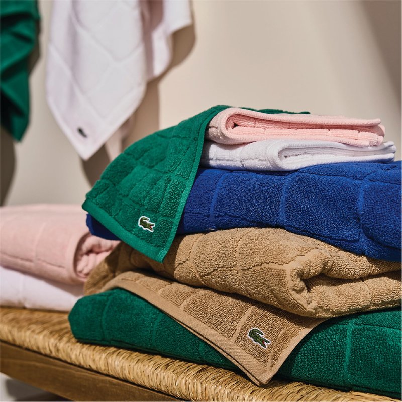 Lacoste Croc Scale 100% Cotton Bath Towel – Highly Absorbent, Ultra Soft & Quick Drying Luxury Jacquard Towel with Embroidered Crocodile, Premium Bathroom Essential, Light Pink, 13" x 13"