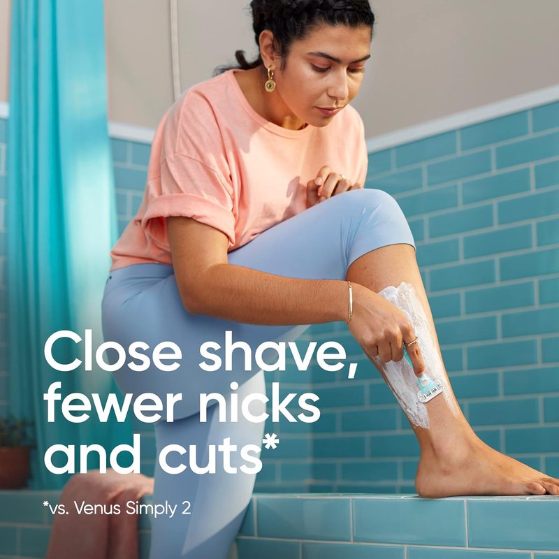 Gillette Venus Simply 3 Sensitive Women's Disposable Razors - Pack of 4 for Gentle Shaving