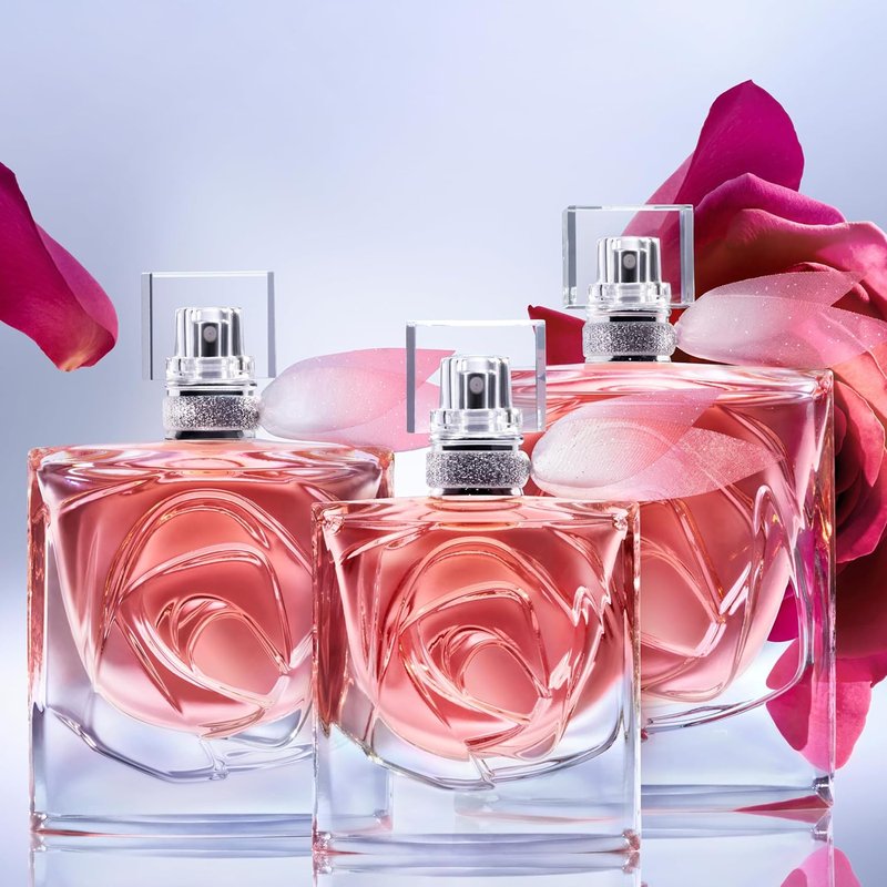 Lancôme Women's Perfume & Makeup Gift Set - La Vie Est Belle Rose Eau de Parfum & Eyeshadow Palette Bundle