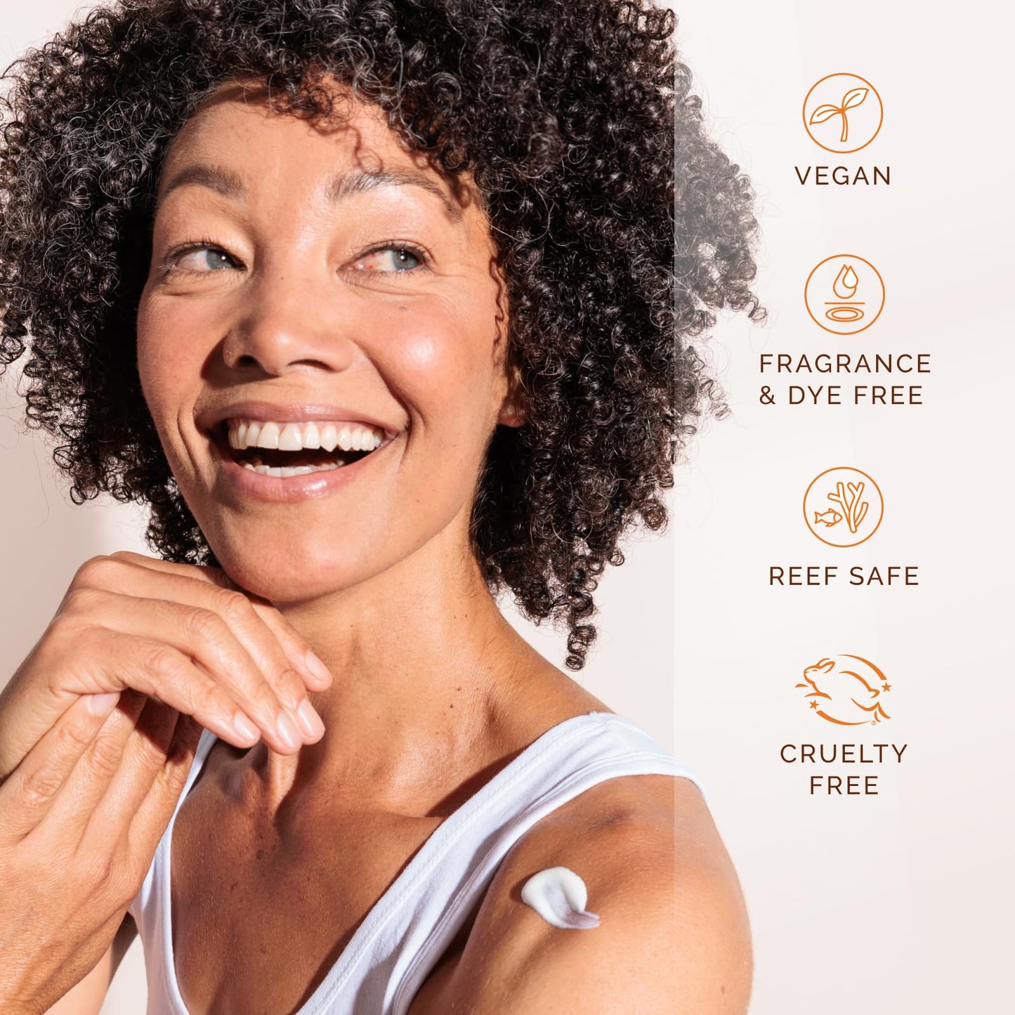 Solavida UVA/UVB Professional-grade Daily SPF 30 Mineral-based Face Sunscreen with Zinc Oxide, Hyaluronic Acid, Ceramides, Niacinamide. No artificial fragrances or dyes. 1.7 oz