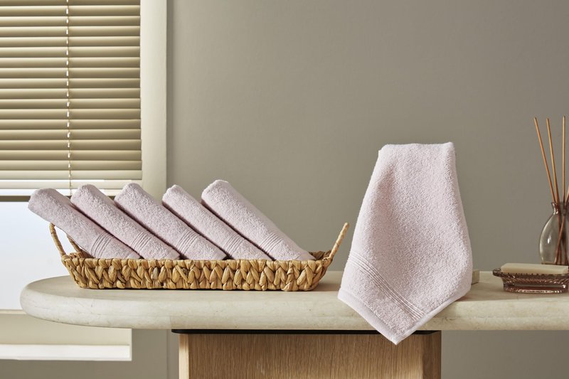 Ozdilek 6-Piece Washcloth Set 13x13 Towels 100% Turkish Cotton, Soft, Absorbent, Gentle on Sensitive Skin, Multi-Purpose Use, Washable, Reusable, Ideal for Baby Care & Spa 6 Towels (Mauve Pink)