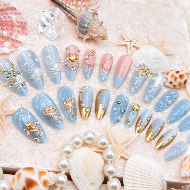 24Pcs Summer Beach Press on Nails Medium Almond Tropical Fake Nails 3D Seashell Starfish with Gems Rhinestones Designs Glitter Ocean Blue Full Cover Glue on Nails French Tip False Nails for Women