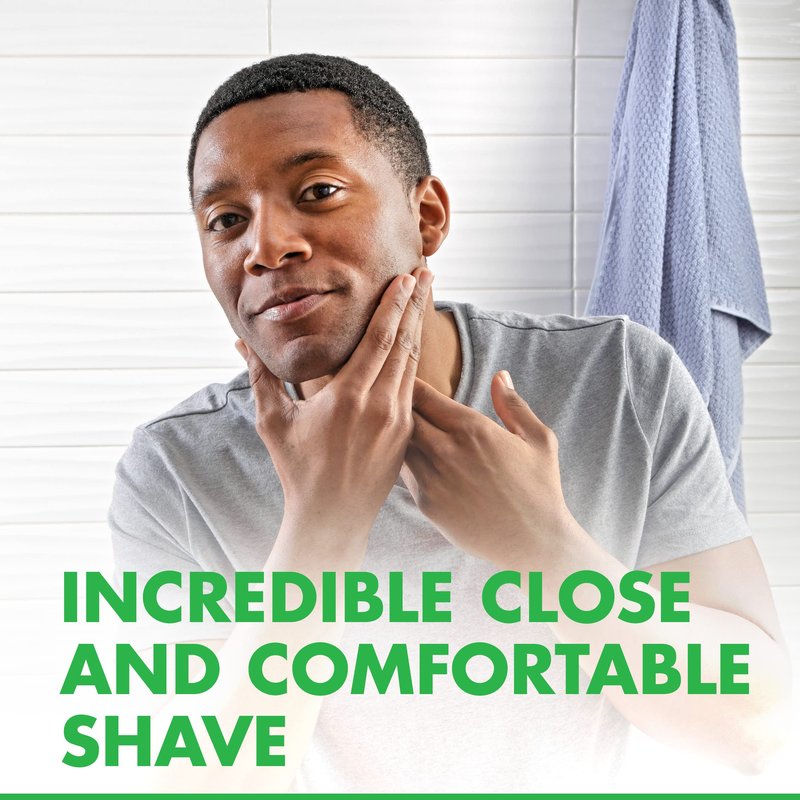 Gillette Mach3 Sensitive Razors for Men, Men’s Disposable Razors, Pivoting Head for Close and Comfortable Shave, 10 Count