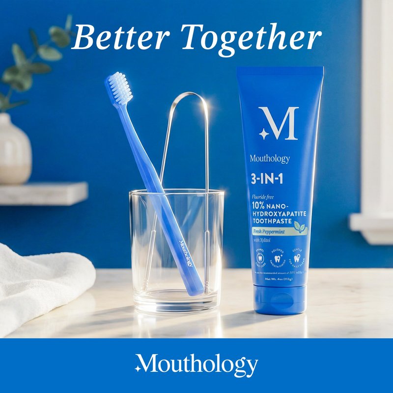 Mouthology Tongue Scraper (2 Pack), Reduce Bad Breath (Travel Cases Included), Stainless Steel Tongue Cleaners, Metal Tongue Scraper, Tongue Scraper for Adults - Fresher Breath in Seconds