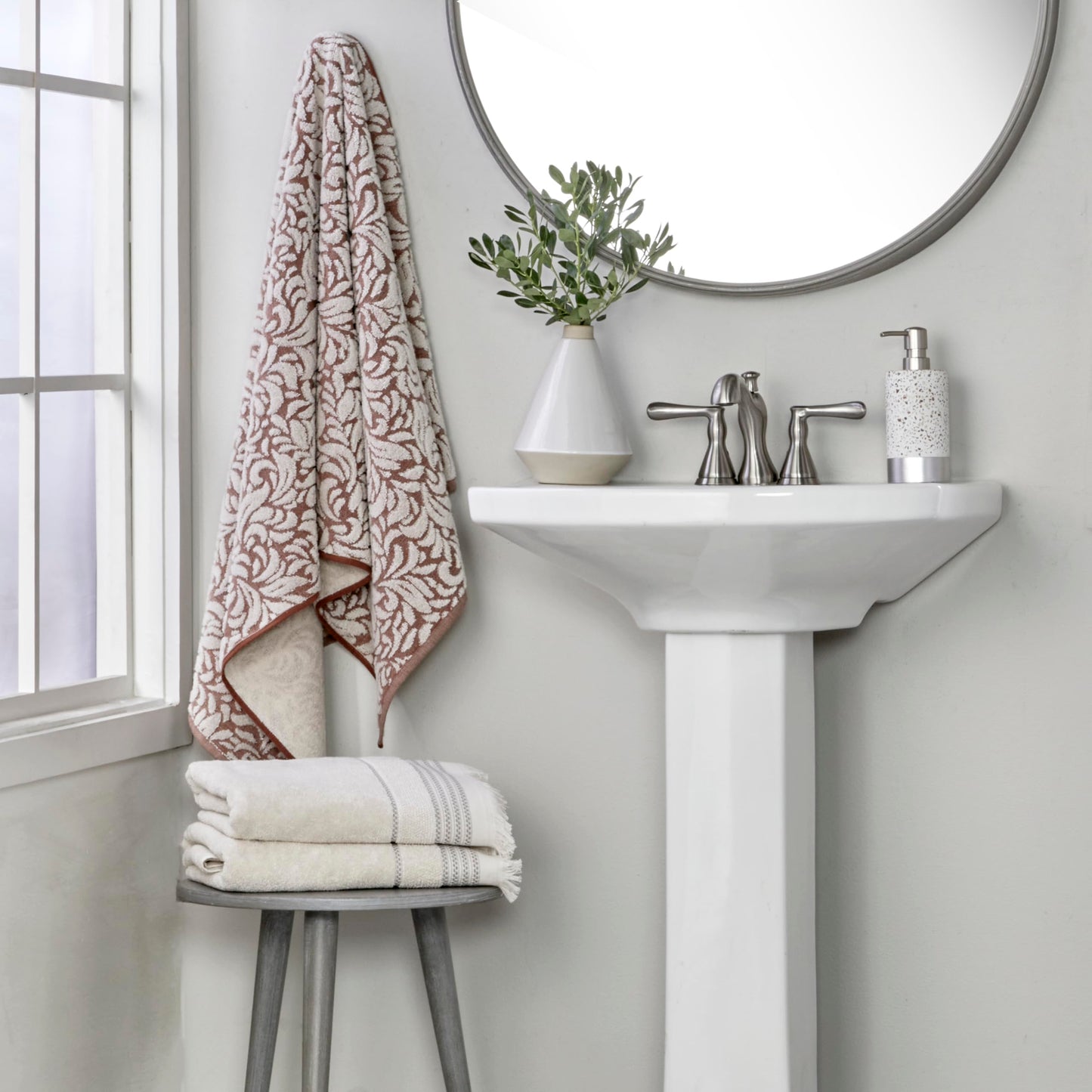 SKL Home Renan 100% Turkish Cotton Premium Bath Towel, 600 GSM, Soft & Absorbent Jacquard, Clay Oxford
